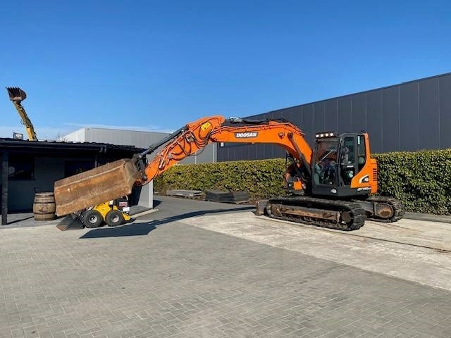 Doosan DX140 LCR-5 - Crawler excavator: picture 4 Doosan DX140 LCR-5 - Crawler excavator: picture 4
