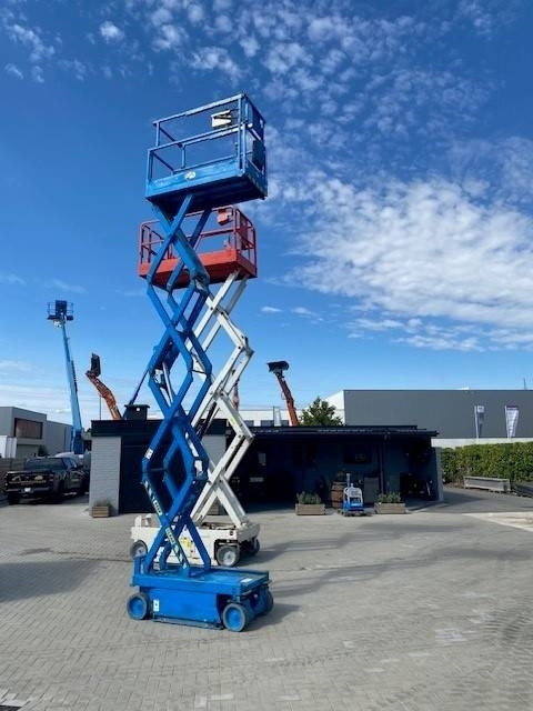 SkyJack SJ III 3219 - Scissor lift: picture 5 SkyJack SJ III 3219 - Scissor lift: picture 5