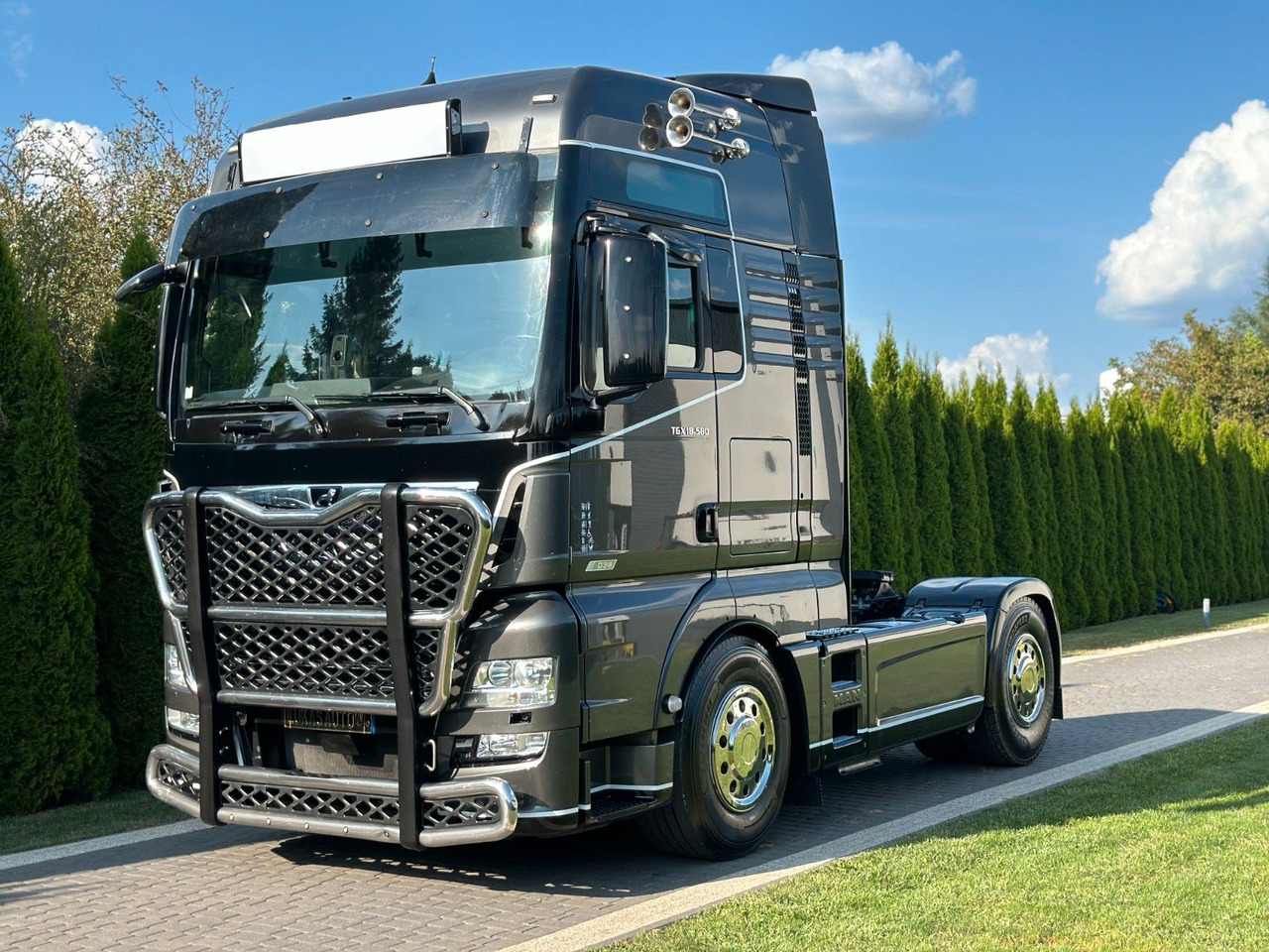 MAN TGX 18.580 D38 XXL RETARDER - Tractor unit: picture 1 MAN TGX 18.580 D38 XXL RETARDER - Tractor unit: picture 1