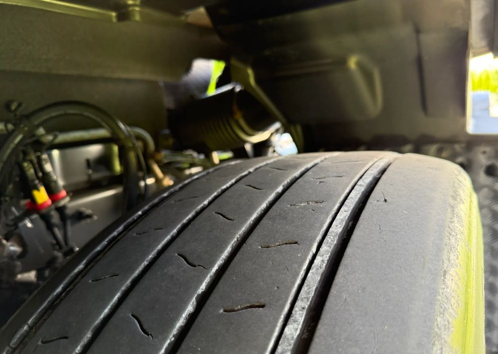 Tractor unit Renault T 460 LOW DECK RETARDER: picture 13 Tractor unit Renault T 460 LOW DECK RETARDER: picture 13