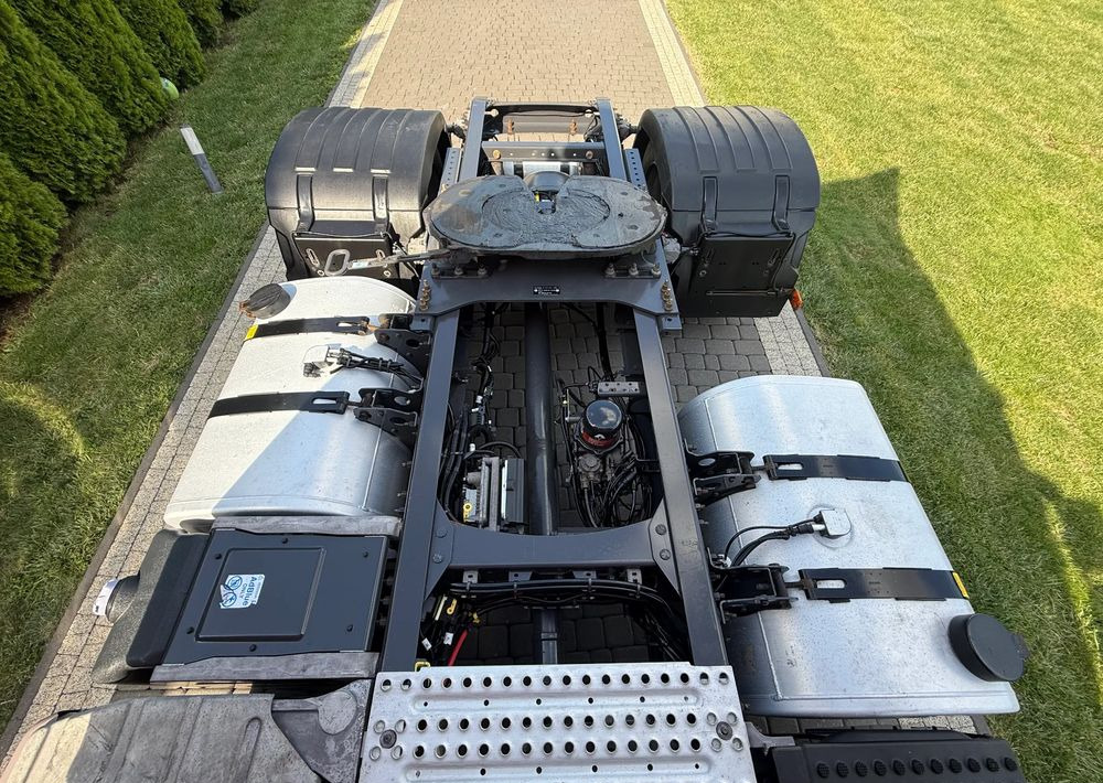 Tractor unit Renault T 460 LOW DECK RETARDER: picture 7 Tractor unit Renault T 460 LOW DECK RETARDER: picture 7