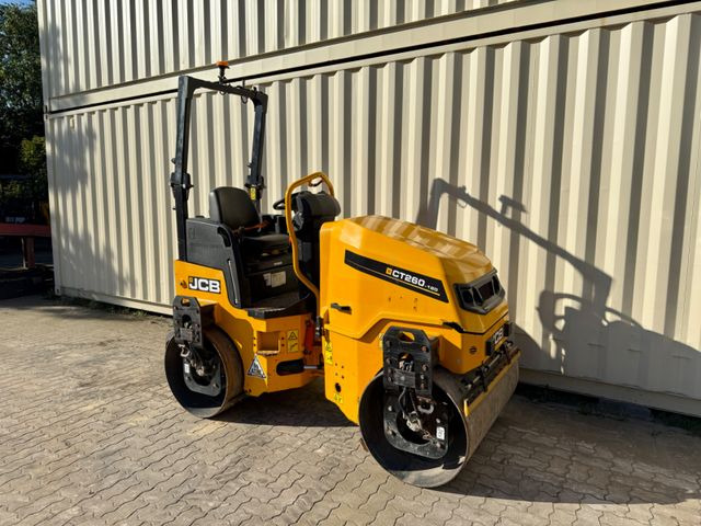 JCB CT260-120 / 2019 BJ / 751 H / 2.560 KG - Road roller: picture 4 JCB CT260-120 / 2019 BJ / 751 H / 2.560 KG - Road roller: picture 4