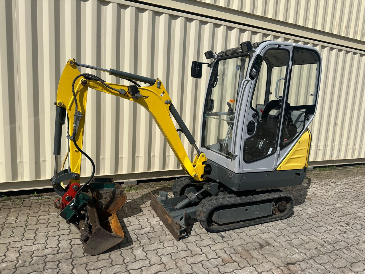Wacker ET16 / 687 H / 2 x Löffel / MS01 / 1. Hand - Mini excavator: picture 1 Wacker ET16 / 687 H / 2 x Löffel / MS01 / 1. Hand - Mini excavator: picture 1