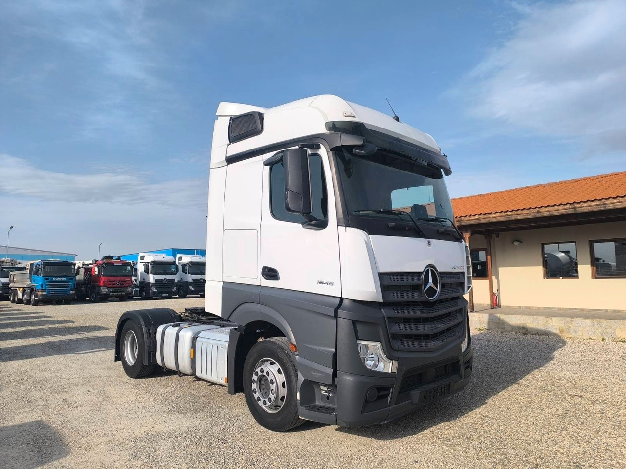 Mercedes-Benz Actros 1845 - Tractor unit: picture 1 Mercedes-Benz Actros 1845 - Tractor unit: picture 1