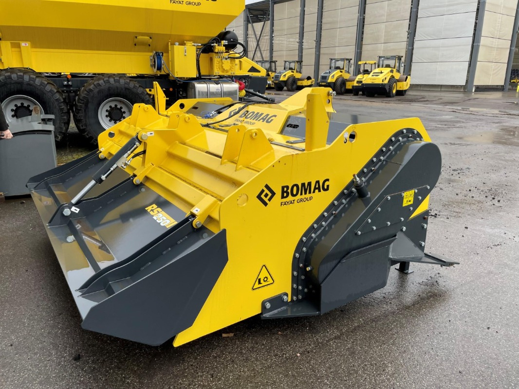 BOMAG DE RS 250 - Soil stabilizer: picture 1 BOMAG DE RS 250 - Soil stabilizer: picture 1