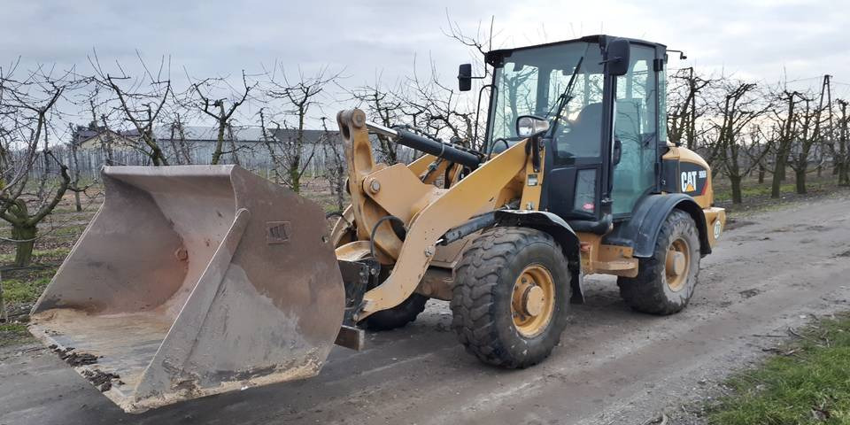 Ładowarka Caterpillar 906H widły + łyżka - Wheel loader: picture 2 Ładowarka Caterpillar 906H widły + łyżka - Wheel loader: picture 2