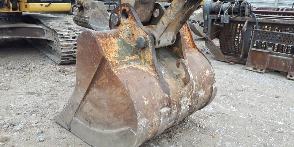 Łyżka do koparki Case 130cm oryginalna - Excavator bucket: picture 3 Łyżka do koparki Case 130cm oryginalna - Excavator bucket: picture 3