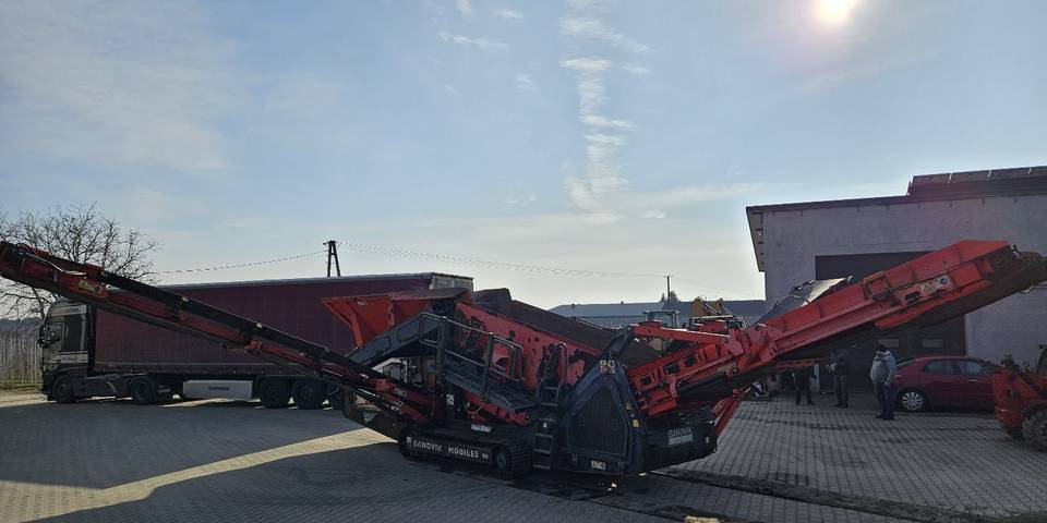 Przesiewacz mobilny Sandvik QE241 tylko 2980 h - Screener: picture 5 Przesiewacz mobilny Sandvik QE241 tylko 2980 h - Screener: picture 5