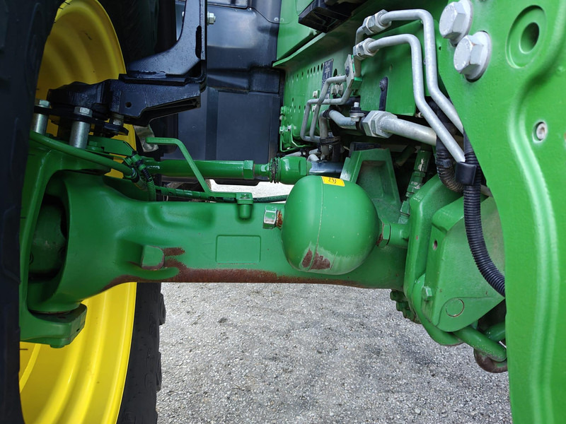 Farm tractor John Deere 6215R Autopowr: picture 11 Farm tractor John Deere 6215R Autopowr: picture 11