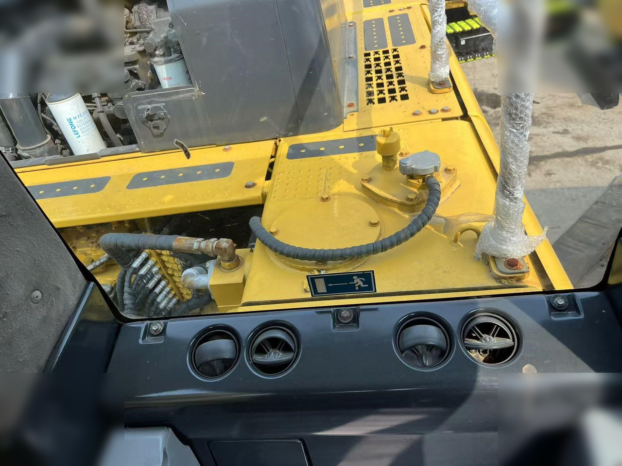 CATERPILLAR 312D2 GC - Crawler excavator: picture 5 CATERPILLAR 312D2 GC - Crawler excavator: picture 5