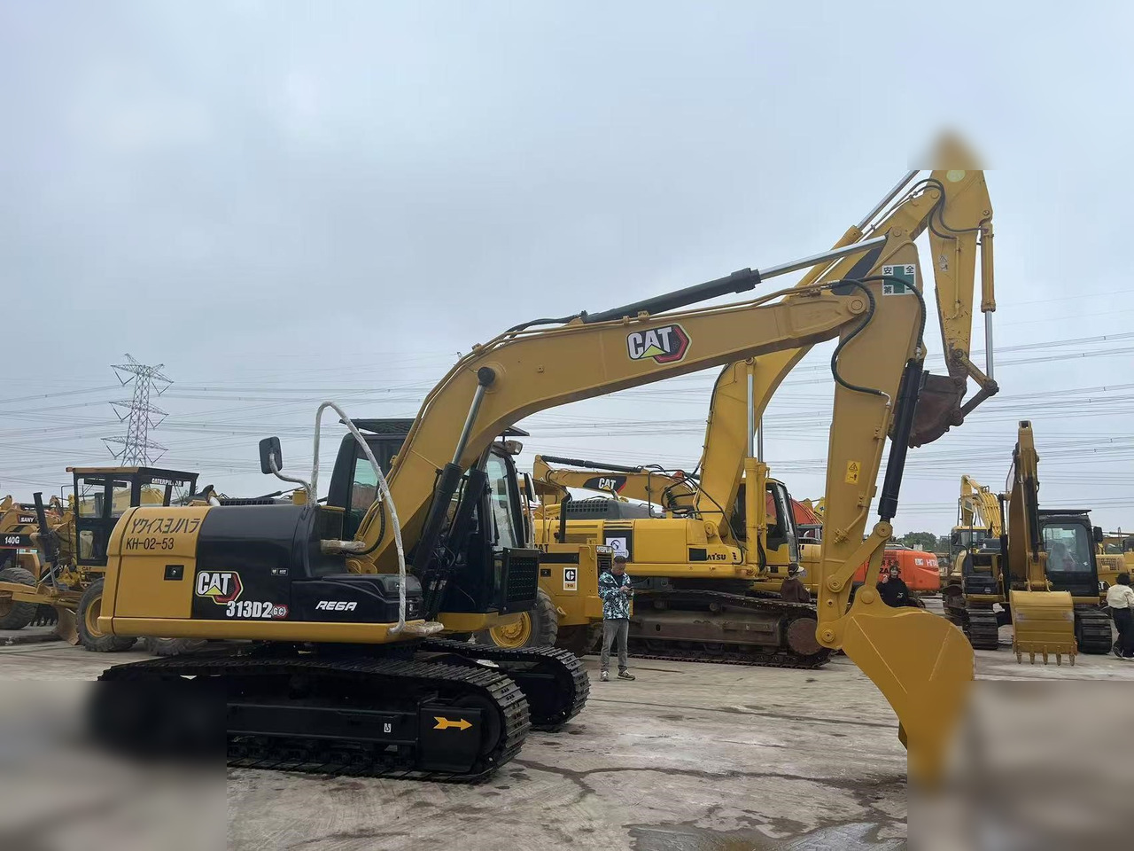 CATERPILLAR 313D2 GC - Crawler excavator: picture 1 CATERPILLAR 313D2 GC - Crawler excavator: picture 1