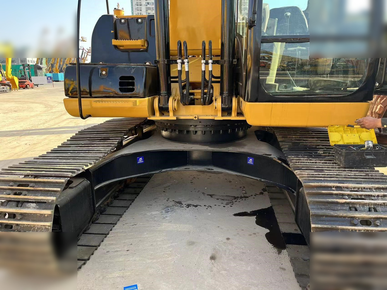 CATERPILLAR 320C - Crawler excavator: picture 2 CATERPILLAR 320C - Crawler excavator: picture 2