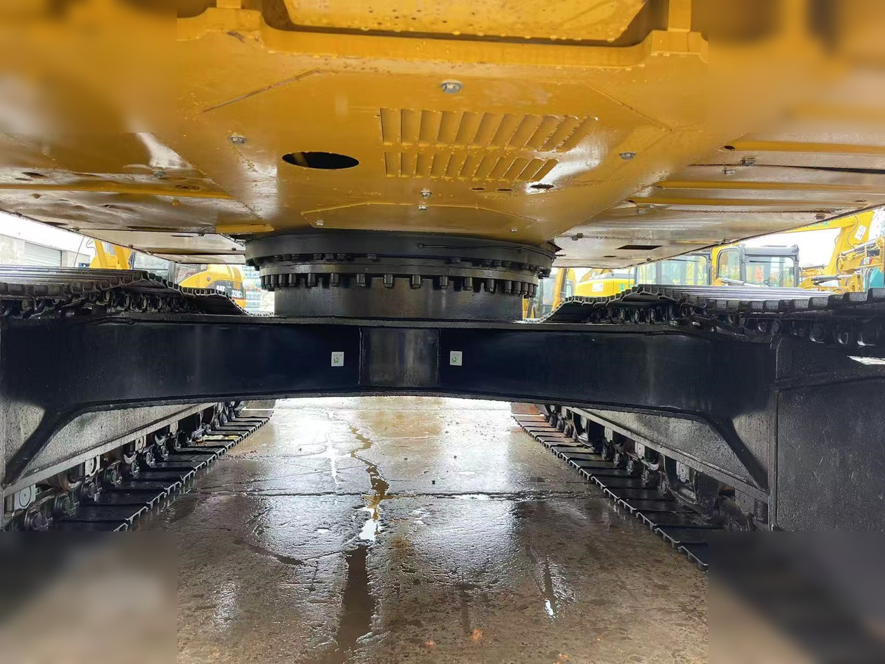 CATERPILLAR 320CL - Crawler excavator: picture 3 CATERPILLAR 320CL - Crawler excavator: picture 3