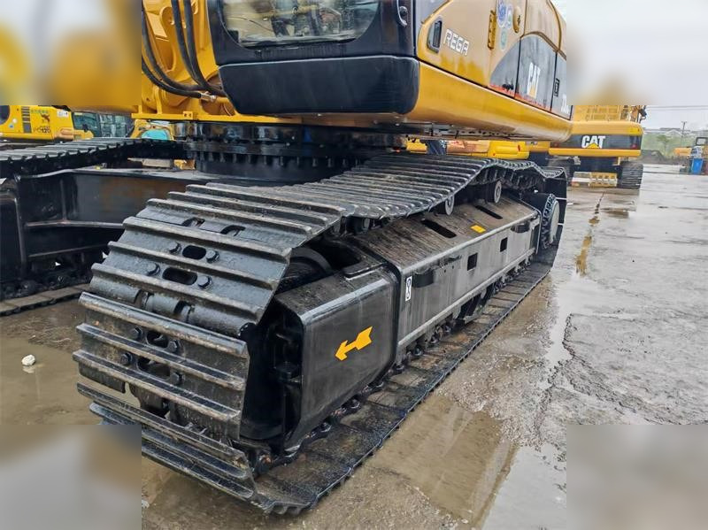 CATERPILLAR 330CL - Crawler excavator: picture 3 CATERPILLAR 330CL - Crawler excavator: picture 3