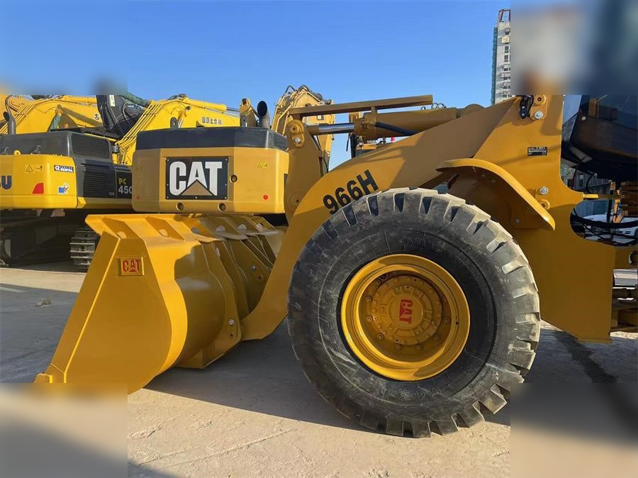 CATERPILLAR 966H - Wheel loader: picture 4 CATERPILLAR 966H - Wheel loader: picture 4