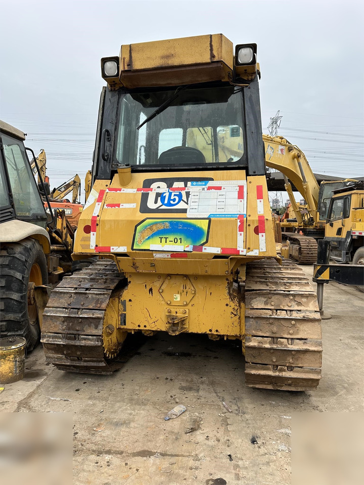 CATERPILLAR D6G2 XL - Bulldozer: picture 2 CATERPILLAR D6G2 XL - Bulldozer: picture 2