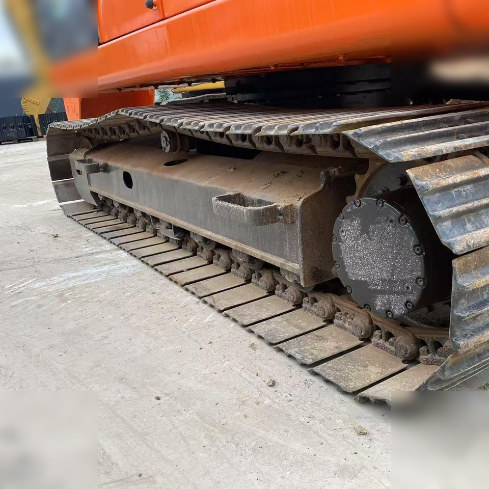 DOOSAN DX140 LC - Crawler excavator: picture 5 DOOSAN DX140 LC - Crawler excavator: picture 5