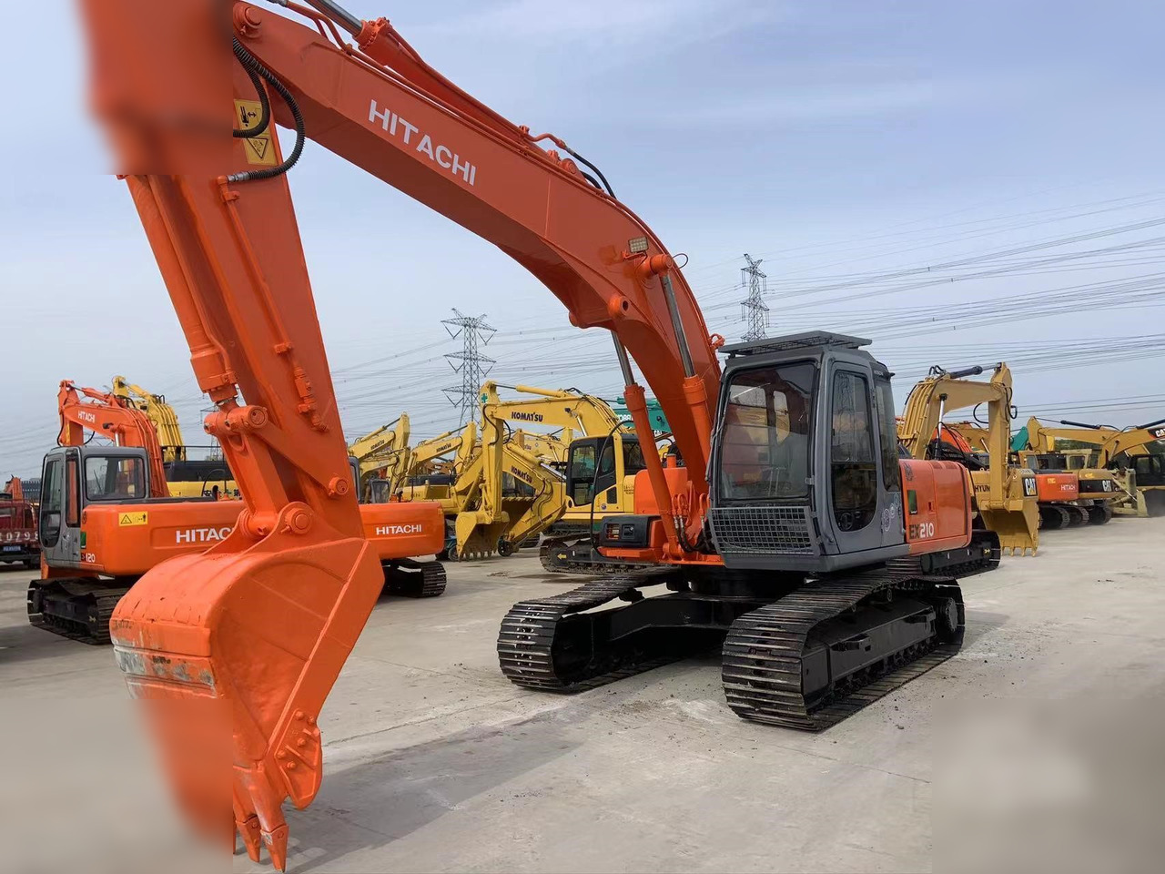 HITACHI EX210K-5 - Crawler excavator: picture 2 HITACHI EX210K-5 - Crawler excavator: picture 2