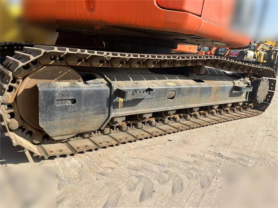 HITACHI ZX135US - Crawler excavator: picture 3 HITACHI ZX135US - Crawler excavator: picture 3