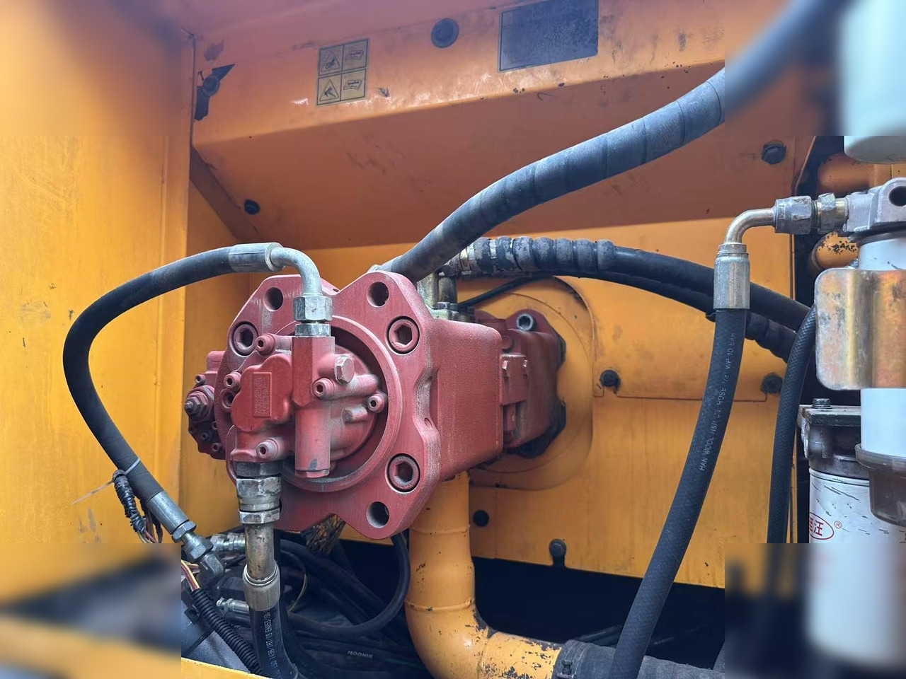 HYUNDAI ROBEX 210 LC-7 - Crawler excavator: picture 4 HYUNDAI ROBEX 210 LC-7 - Crawler excavator: picture 4