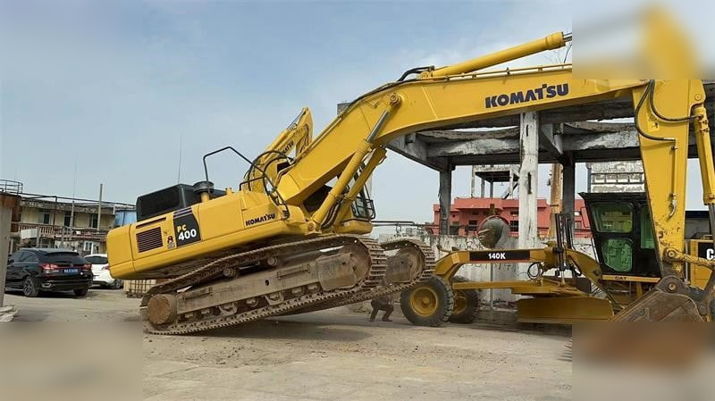 KOMATSU PC400-8 - Crawler excavator: picture 3 KOMATSU PC400-8 - Crawler excavator: picture 3