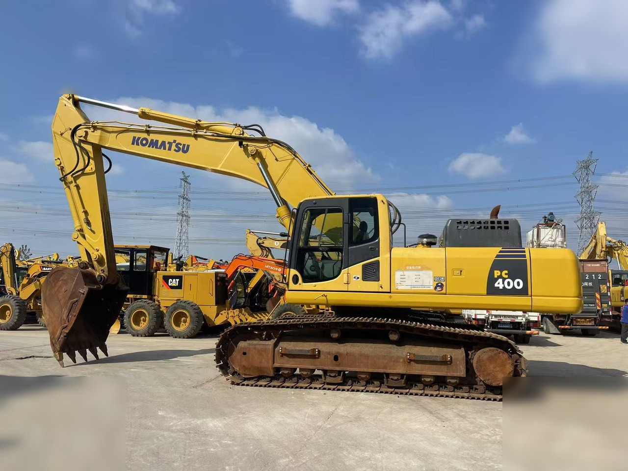 KOMATSU PC400-8 - Crawler excavator: picture 1 KOMATSU PC400-8 - Crawler excavator: picture 1