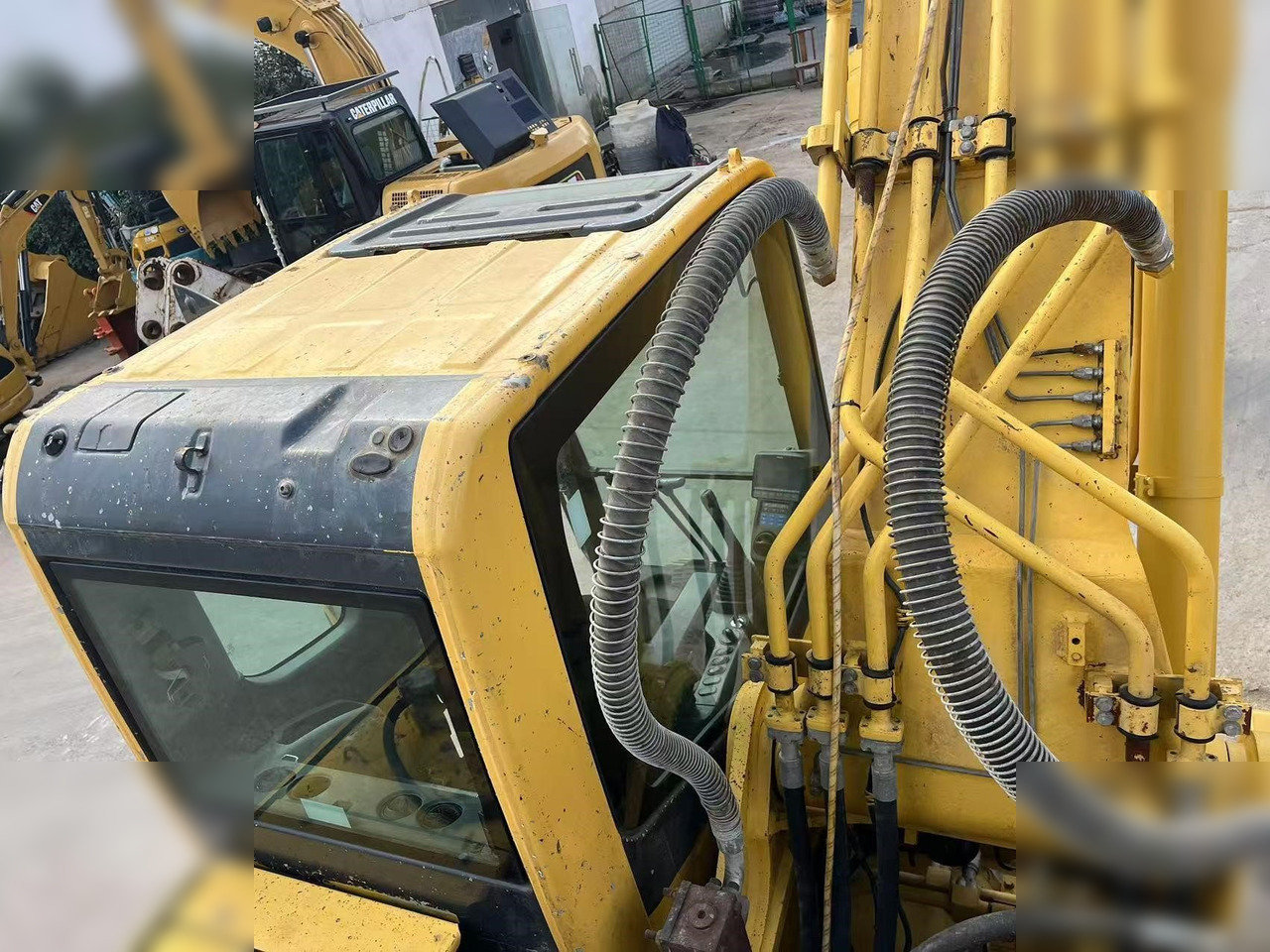 KOMATSU PC400-8R - Crawler excavator: picture 5 KOMATSU PC400-8R - Crawler excavator: picture 5