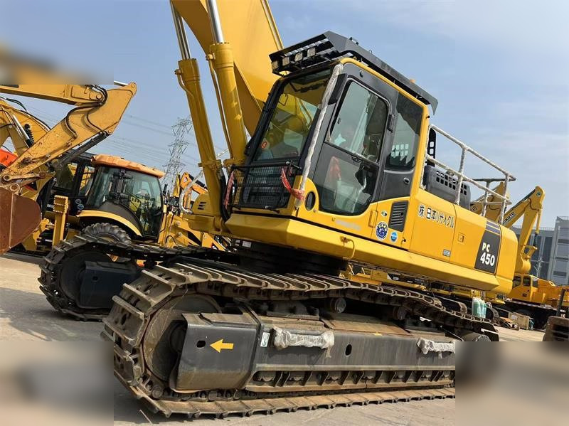 KOMATSU PC450-8 - Crawler excavator: picture 4 KOMATSU PC450-8 - Crawler excavator: picture 4