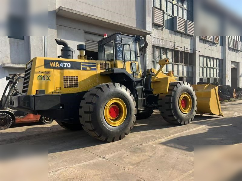 KOMATSU WA470-3 - Wheel loader: picture 1 KOMATSU WA470-3 - Wheel loader: picture 1