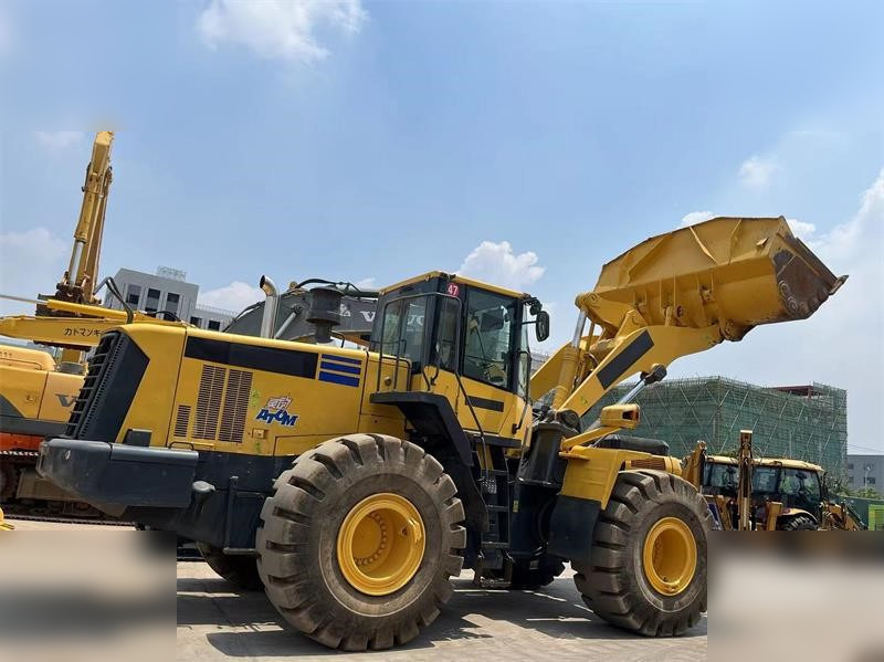 KOMATSU WA470-6 - Wheel loader: picture 1 KOMATSU WA470-6 - Wheel loader: picture 1