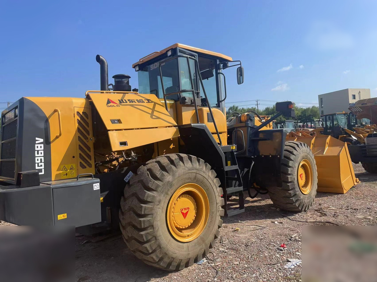 SDLG LG968V - Wheel loader: picture 4 SDLG LG968V - Wheel loader: picture 4
