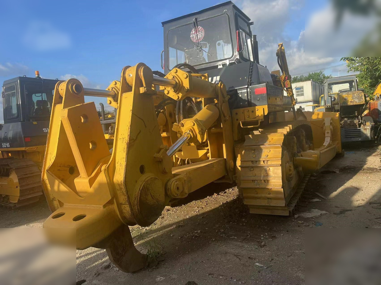 SHANTUI SD32 - Bulldozer: picture 2 SHANTUI SD32 - Bulldozer: picture 2