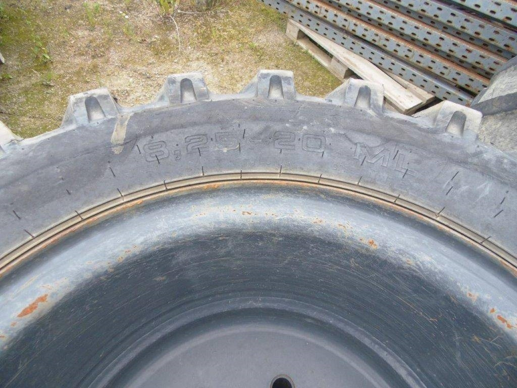 Däck + Fälg Passande Take-Job TB295 - Wheel and tire package for Construction machinery: picture 1 Däck + Fälg Passande Take-Job TB295 - Wheel and tire package for Construction machinery: picture 1