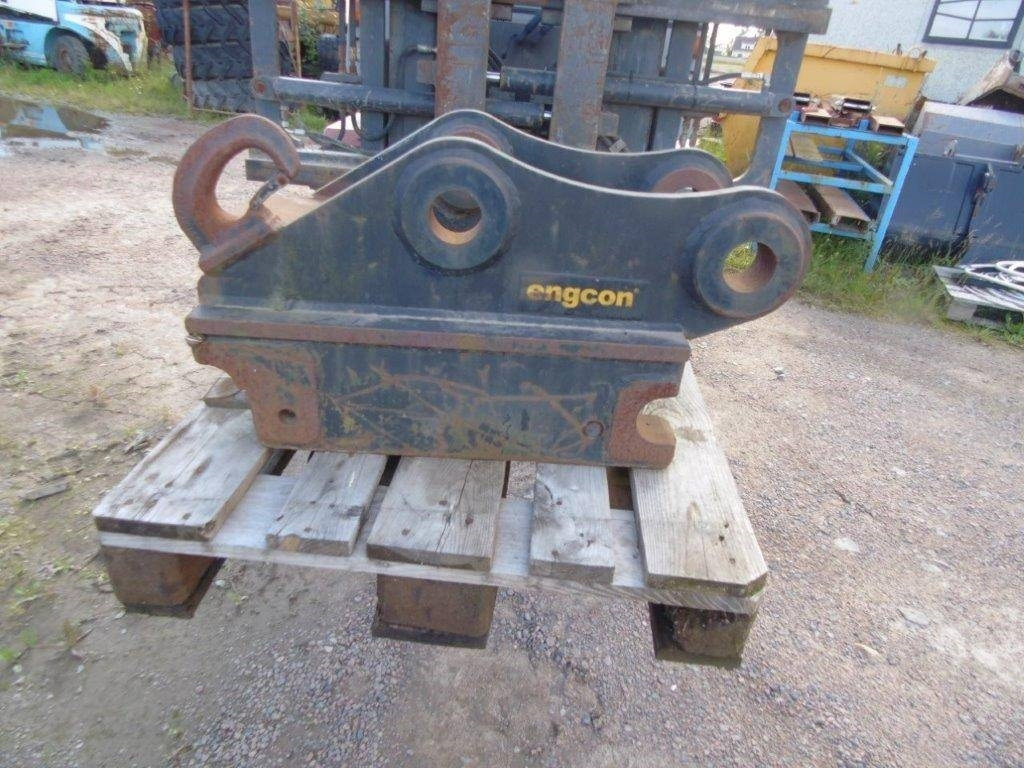 Engcon snabbfäste till Hitachi 210 - Quick coupler for Construction machinery: picture 1 Engcon snabbfäste till Hitachi 210 - Quick coupler for Construction machinery: picture 1