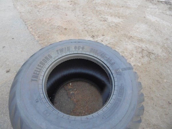 Trelleborg Twin T404 - Tire for Construction machinery: picture 2 Trelleborg Twin T404 - Tire for Construction machinery: picture 2