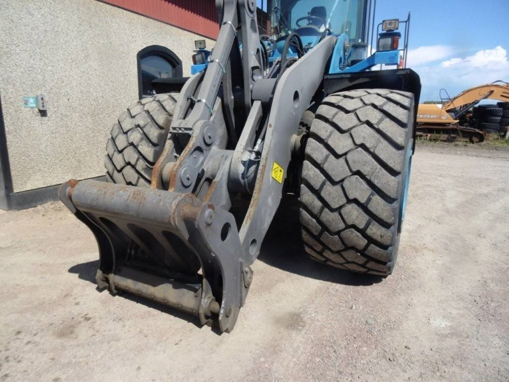 Volvo L 220 G  - Wheel loader: picture 4 Volvo L 220 G  - Wheel loader: picture 4