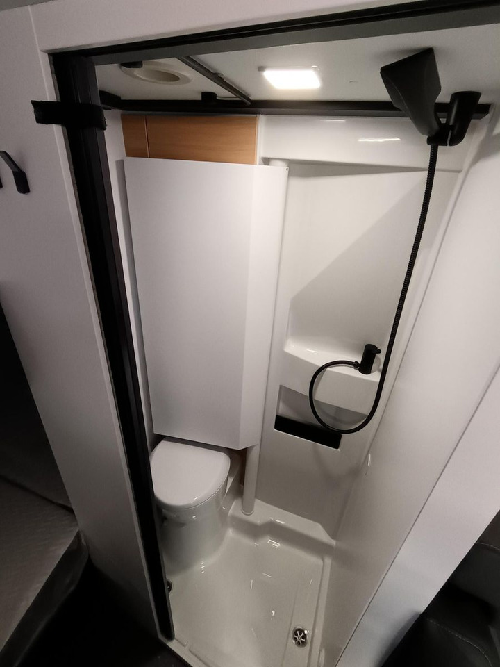 Camper van Adria Twin Twin 600 SPB Family*SAFETY*STYLE*DAB*SOFORT: picture 20