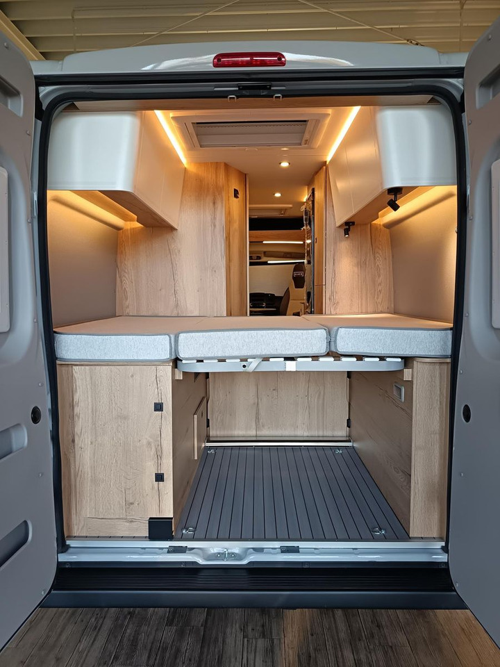 Clever Celebration 600 MJ 24*KLIMAAUTOMATIK*ACC*SOFORT* - Camper van: picture 3 Clever Celebration 600 MJ 24*KLIMAAUTOMATIK*ACC*SOFORT* - Camper van: picture 3