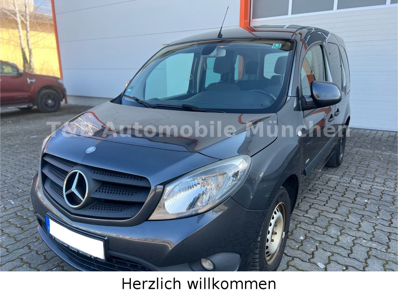 Mercedes-Benz Citan Kombi 111 CDI*Lang*Tourer*Klima*PDC*Euro6* - Car: picture 2 Mercedes-Benz Citan Kombi 111 CDI*Lang*Tourer*Klima*PDC*Euro6* - Car: picture 2