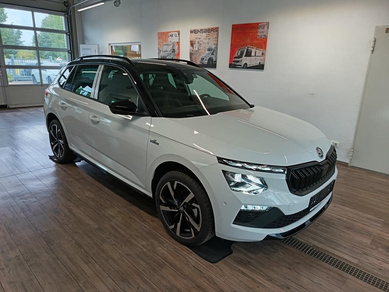 Skoda Kamiq Monte Carlo 1,5 TSI DSG*AHK*PANO*LED*ACC* - SUV: picture 3 Skoda Kamiq Monte Carlo 1,5 TSI DSG*AHK*PANO*LED*ACC* - SUV: picture 3