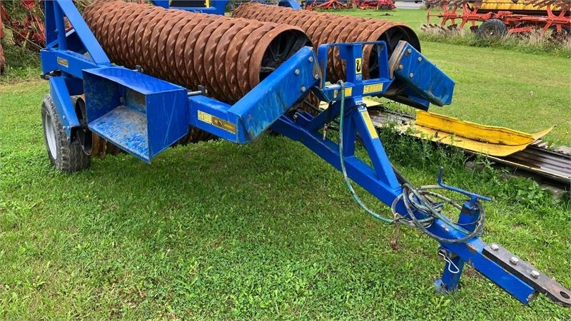 Dal-Bo Minimax 630  - Farm roller: picture 2 Dal-Bo Minimax 630  - Farm roller: picture 2