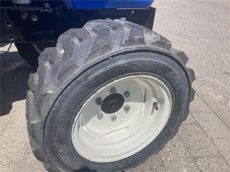 - - - Kenda Industri - Boomer 25 - Wheel and tire package for Agricultural machinery: picture 4 - - - Kenda Industri - Boomer 25 - Wheel and tire package for Agricultural machinery: picture 4