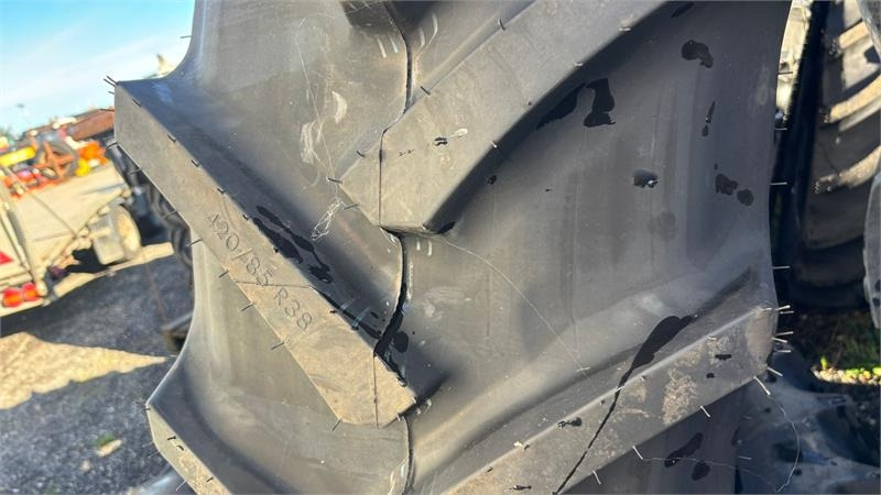 Mitas 420/85R38 & 340/85R28  - Tire for Municipal/ Special vehicle: picture 4 Mitas 420/85R38 & 340/85R28  - Tire for Municipal/ Special vehicle: picture 4