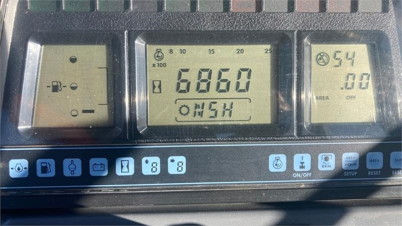 Leasing of New Holland TS115  New Holland TS115: picture 8 Leasing of New Holland TS115  New Holland TS115: picture 8