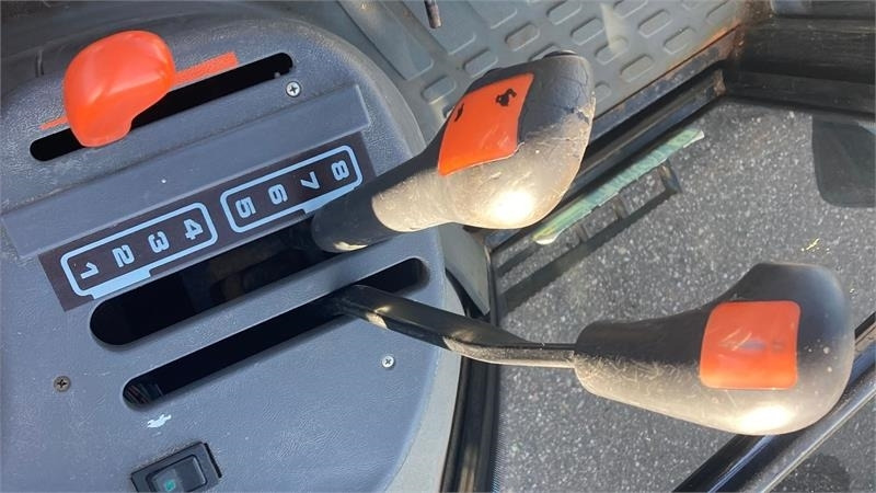 Leasing of New Holland TS115  New Holland TS115: picture 6 Leasing of New Holland TS115  New Holland TS115: picture 6