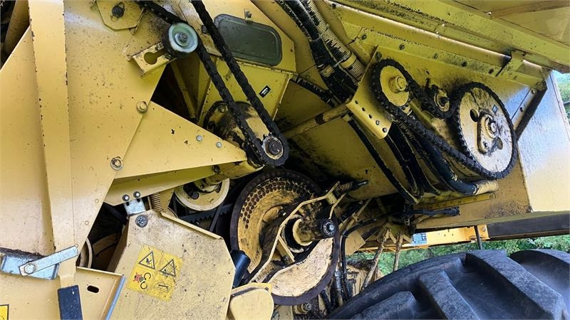 Leasing of New Holland TX68 FSH  New Holland TX68 FSH: picture 13