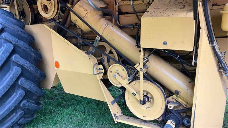 Leasing of New Holland TX68 FSH  New Holland TX68 FSH: picture 12