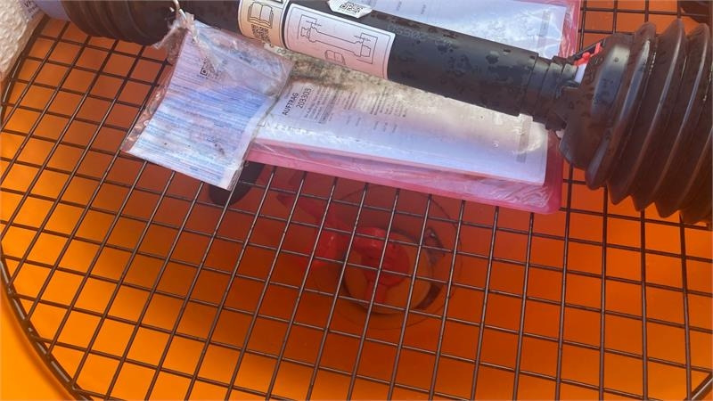 Rauch SA 360 PTO - Sand/ Salt spreader for Municipal/ Special vehicle: picture 3 Rauch SA 360 PTO - Sand/ Salt spreader for Municipal/ Special vehicle: picture 3