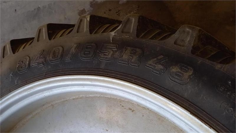 Taurus Sprøjtehjul 340/85R48 Taurus RC95.  - Tire for Agricultural machinery: picture 2 Taurus Sprøjtehjul 340/85R48 Taurus RC95.  - Tire for Agricultural machinery: picture 2