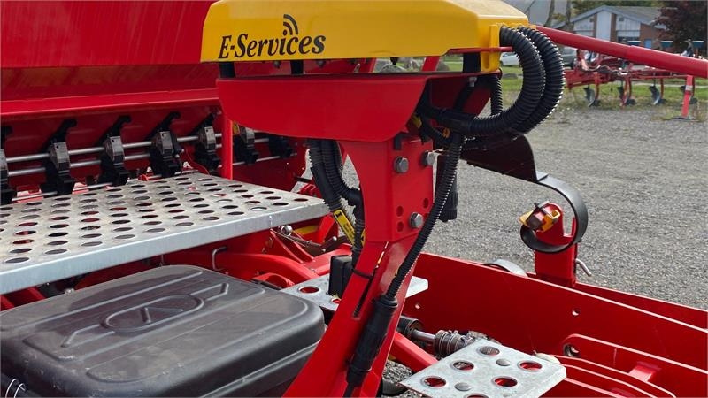 Vaderstad Rapid 400C Combi  - Combine seed drill: picture 5 Vaderstad Rapid 400C Combi  - Combine seed drill: picture 5